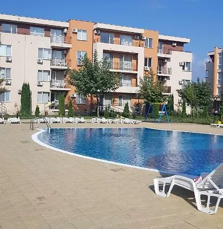Private In Orchid Garden Fort Club Апартаменты *