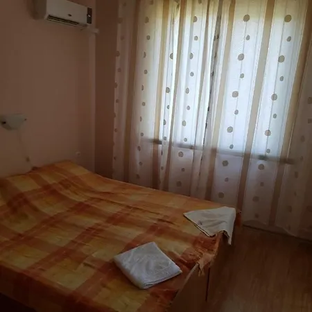 Private In Orchid Garden Fort Club Апартаменты